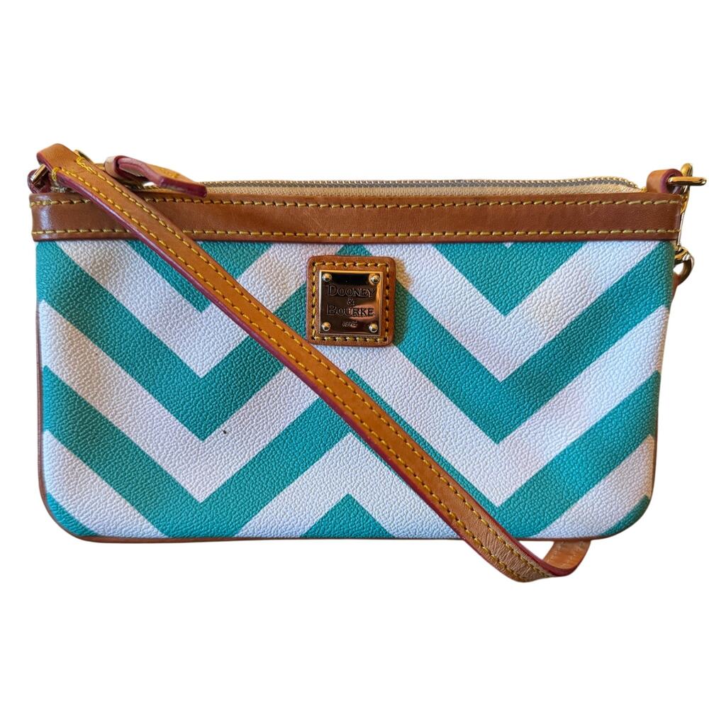 Dooney & Bourke chevron large slim wristlet